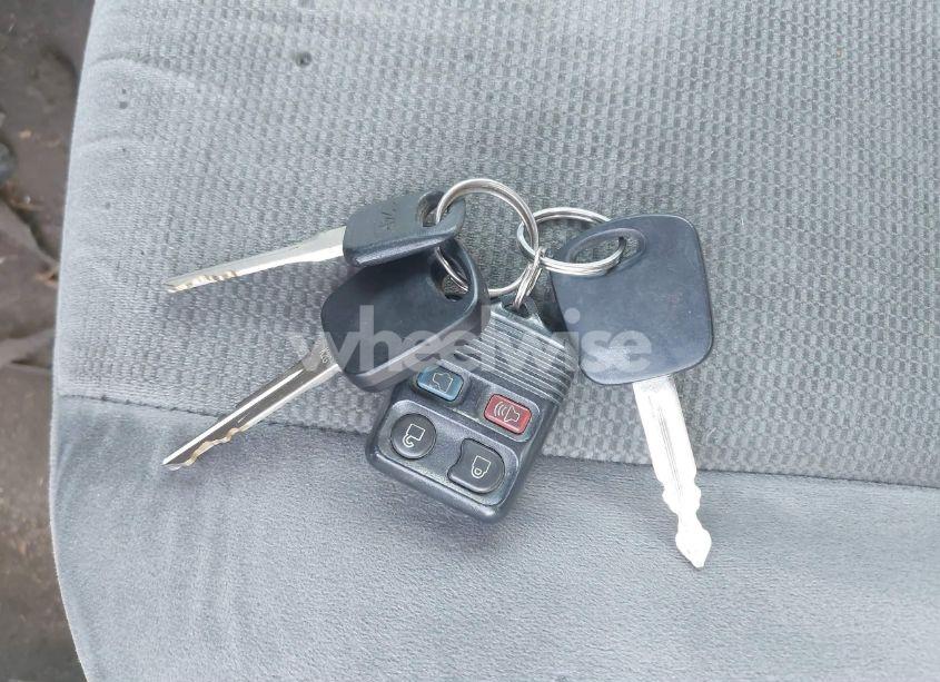 Photo 11 of 2002 Ford Focus SE (VIN 1FAFP34302W129809)