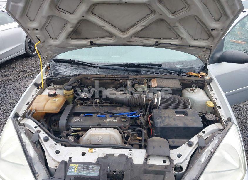 Photo 10 of 2002 Ford Focus SE (VIN 1FAFP34302W333722)