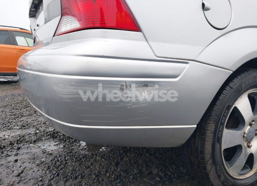 Photo 18 of 2002 Ford Focus SE (VIN 1FAFP34302W333722)