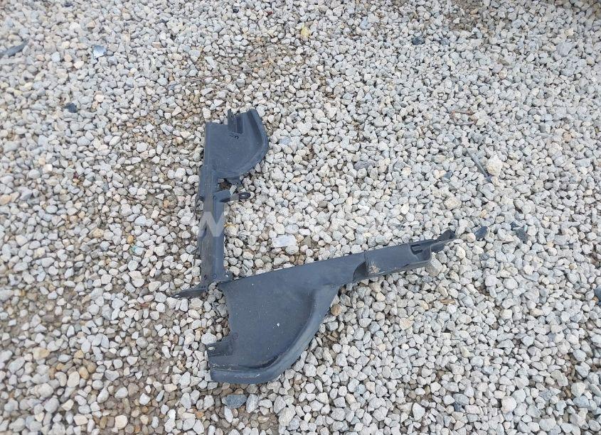 Photo 12 of 2003 Ford Focus SE (VIN 1FAFP34303W191714)