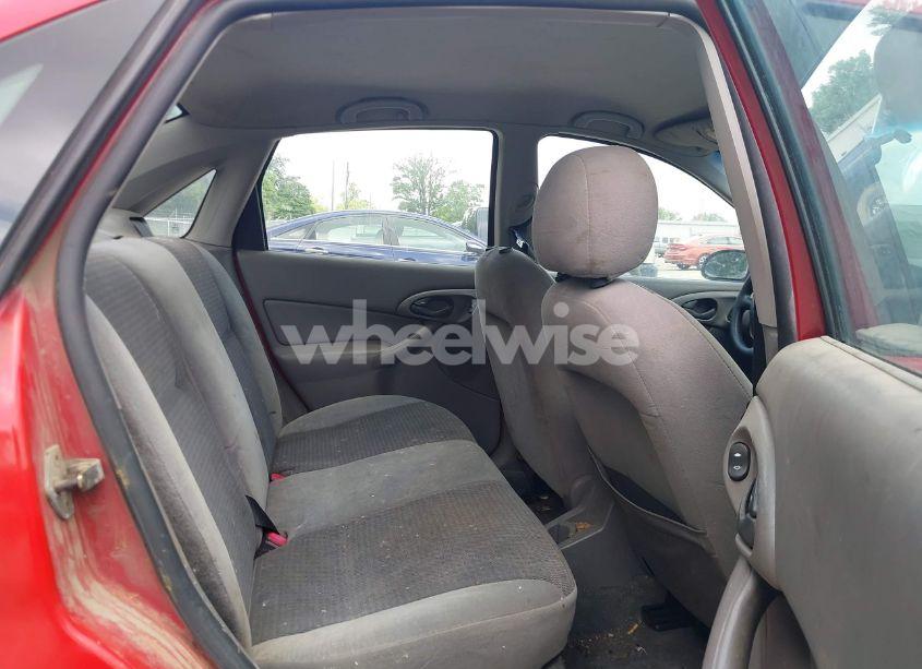 Photo 8 of 2003 Ford Focus SE (VIN 1FAFP34303W191714)