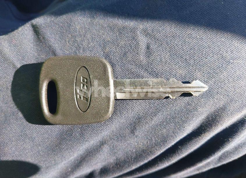 Photo 11 of 2003 Ford Focus SE (VIN 1FAFP34313W190961)