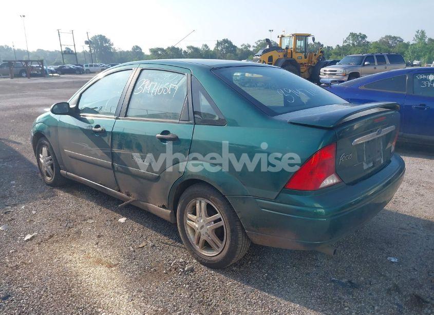 Photo 3 of 2000 Ford Focus SE (VIN 1FAFP3431YW273376)