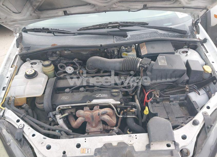 Photo 10 of 2003 Ford Focus SE (VIN 1FAFP34323W319127)