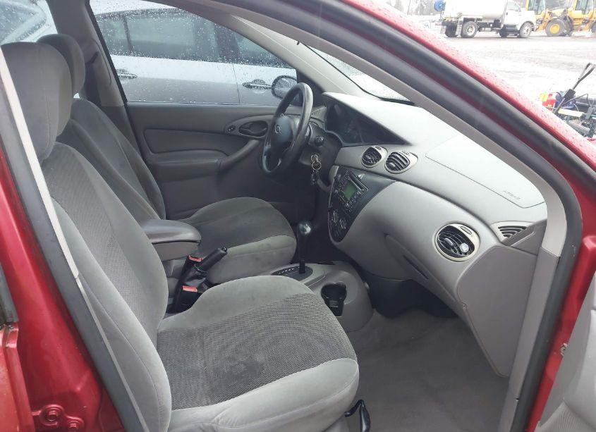 Photo 5 of 2003 Ford Focus SE (VIN 1FAFP34323W328605)