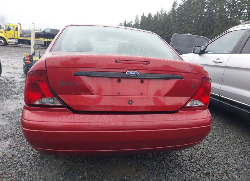 Photo 6 of 2003 Ford Focus SE (VIN 1FAFP34323W328605)