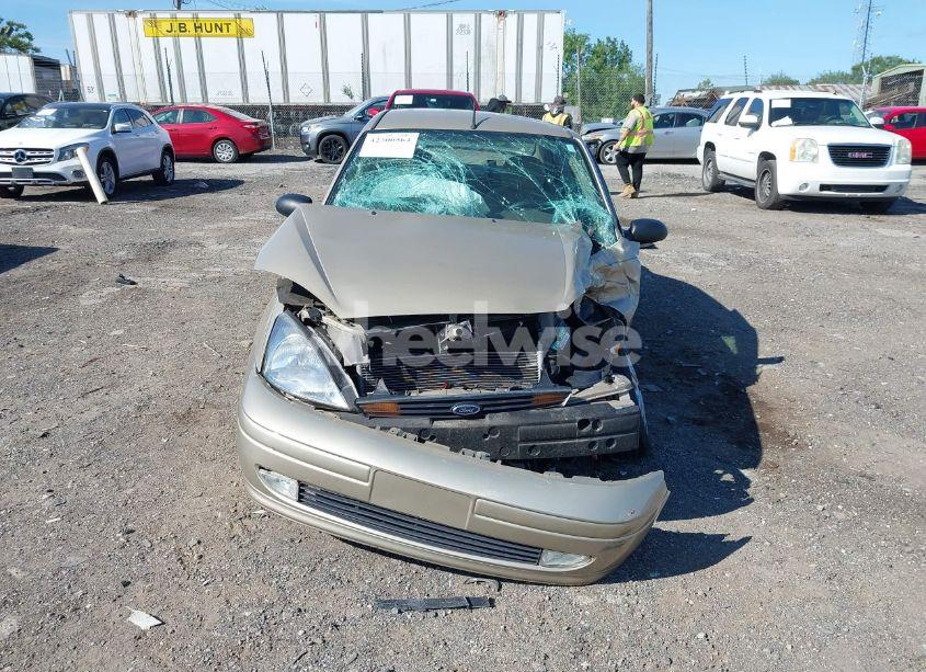 Photo 12 of 2001 Ford Focus SE/SE SPORT (VIN 1FAFP34331W295692)