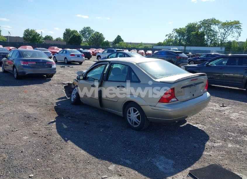 Photo 3 of 2001 Ford Focus SE/SE SPORT (VIN 1FAFP34331W295692)