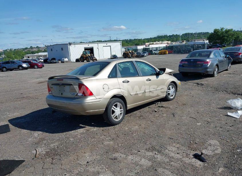 Photo 4 of 2001 Ford Focus SE/SE SPORT (VIN 1FAFP34331W295692)