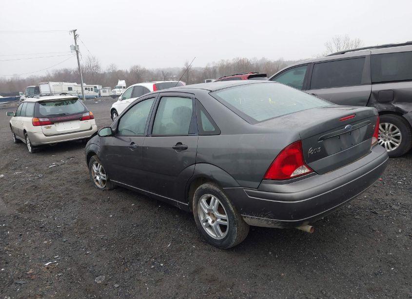 Photo 3 of 2004 Ford Focus SE (VIN 1FAFP34334W154268)