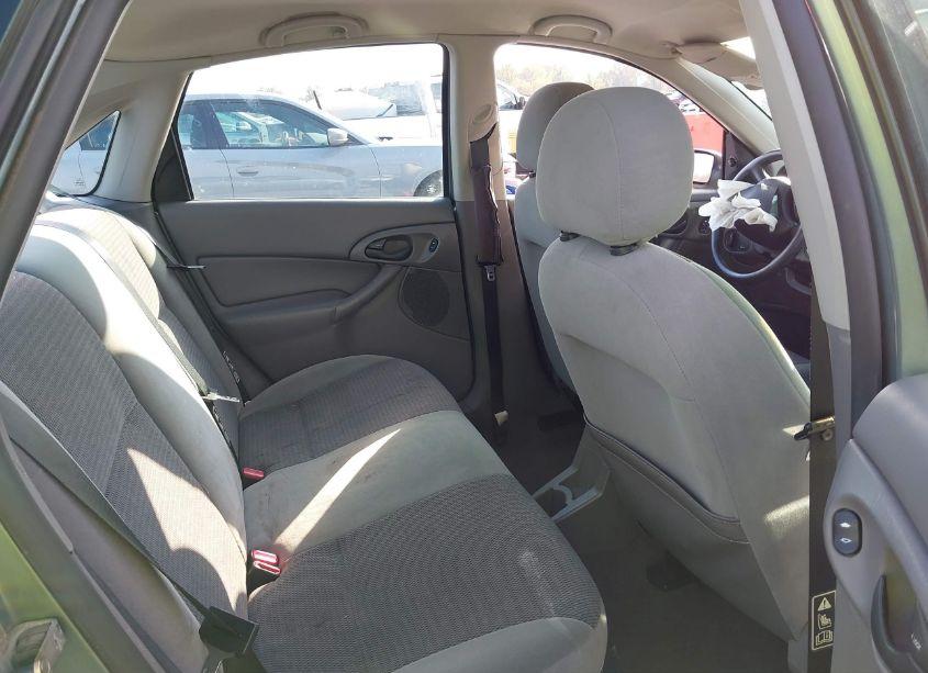 Photo 8 of 2003 Ford Focus SE (VIN 1FAFP34343W222169)