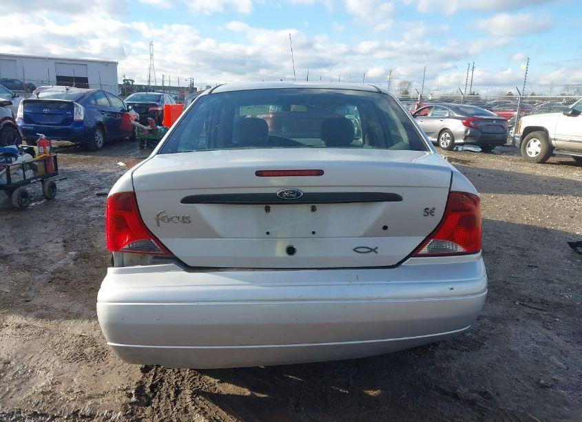 Photo 16 of 2004 Ford Focus SE (VIN 1FAFP34344W185626)