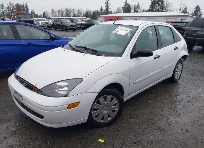 Photo 2 of 2004 Ford Focus SE (VIN 1FAFP34354W114869)