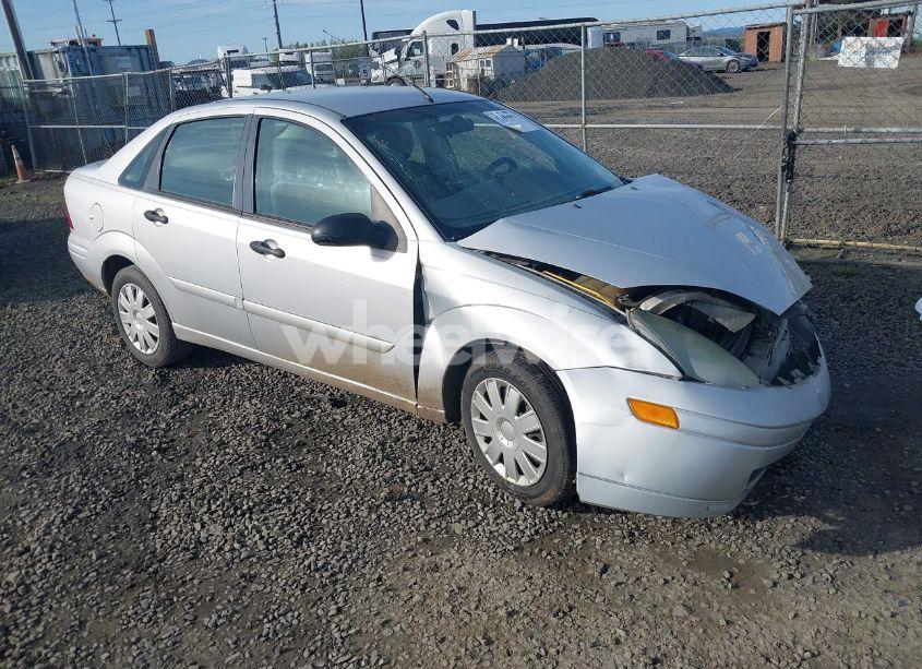 2004 Ford Focus SE (VIN 1FAFP34354W143014) main photo