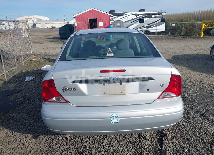 Photo 16 of 2004 Ford Focus SE (VIN 1FAFP34354W143014)
