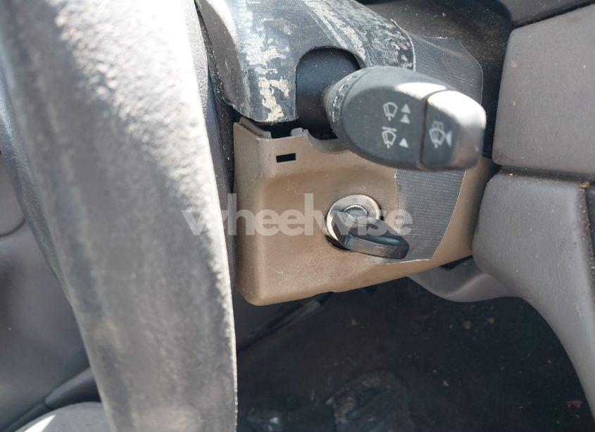 Photo 11 of 2003 Ford Focus SE (VIN 1FAFP34363W169183)