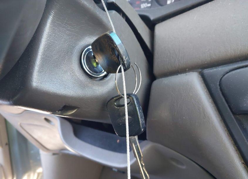 Photo 11 of 2003 Ford Focus SE (VIN 1FAFP34363W231293)