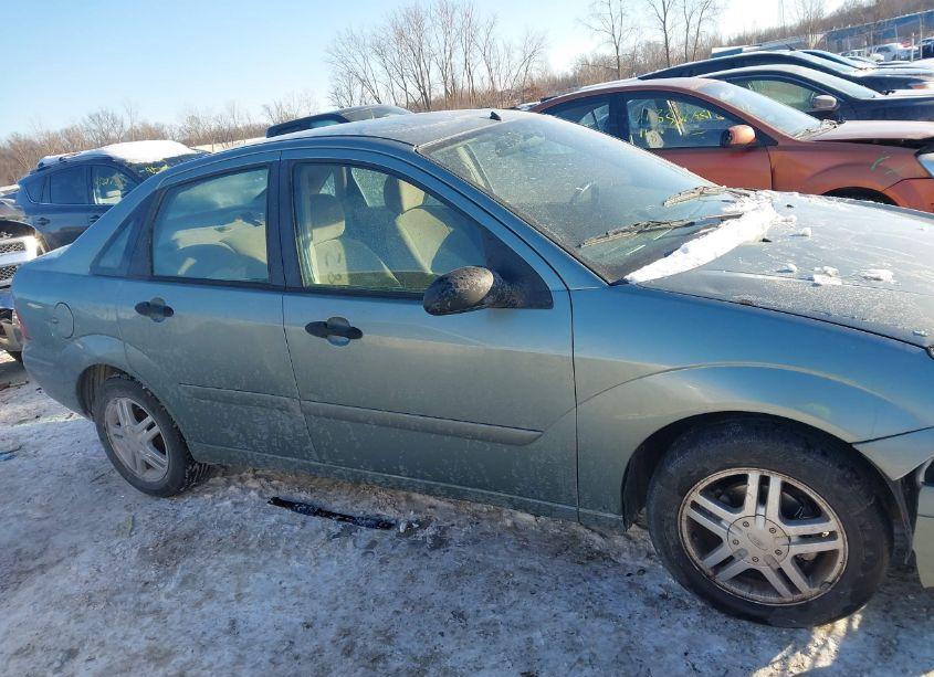 Photo 13 of 2003 Ford Focus SE (VIN 1FAFP34363W231293)