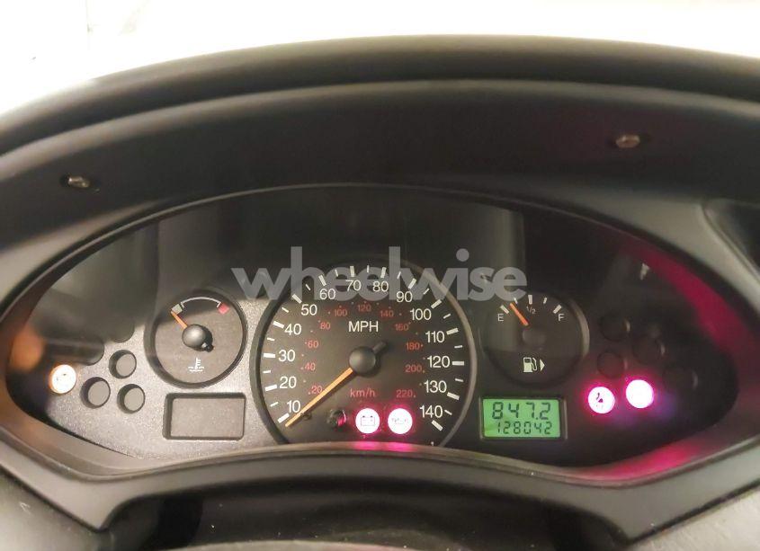 Photo 7 of 2002 Ford Focus SE (VIN 1FAFP34392W246403)