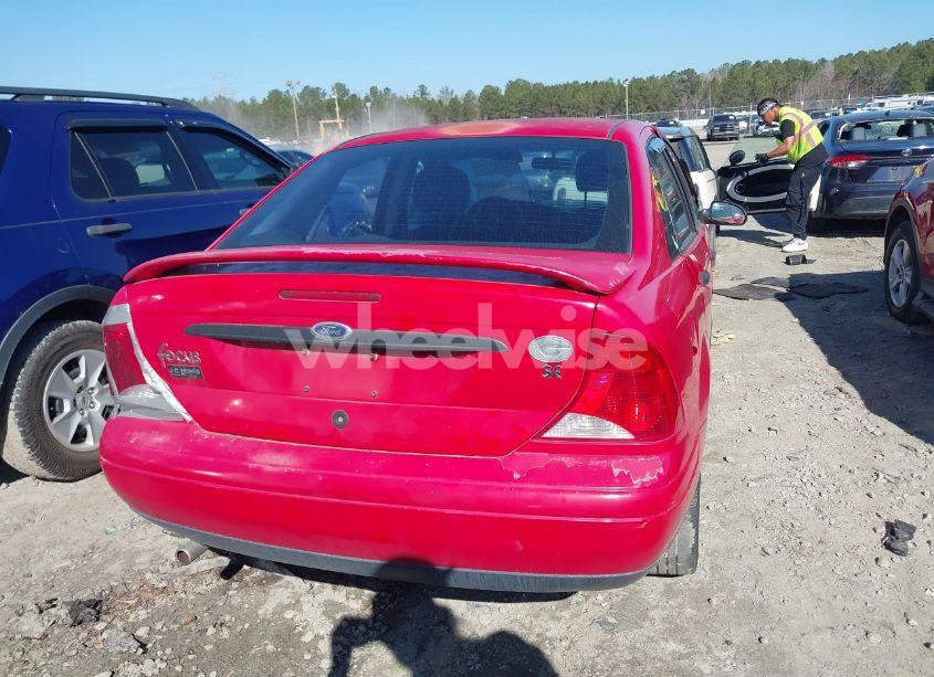 Photo 15 of 2001 Ford Focus SE (VIN 1FAFP343X1W270837)