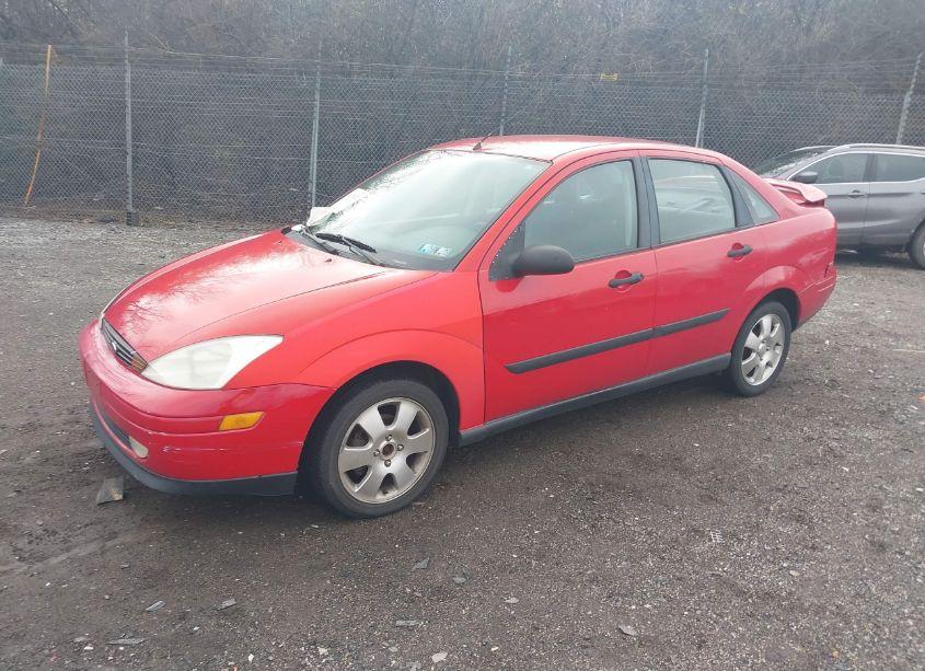 Photo 2 of 2001 Ford Focus SE (VIN 1FAFP343X1W299044)