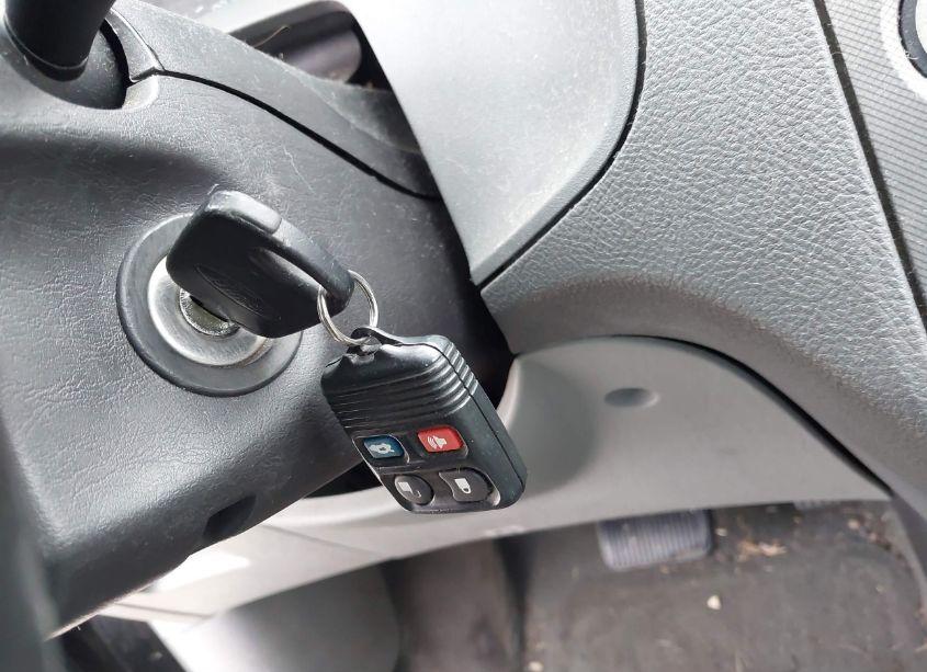 Photo 11 of 2005 Ford Focus ZX4 (VIN 1FAFP34N05W134949)