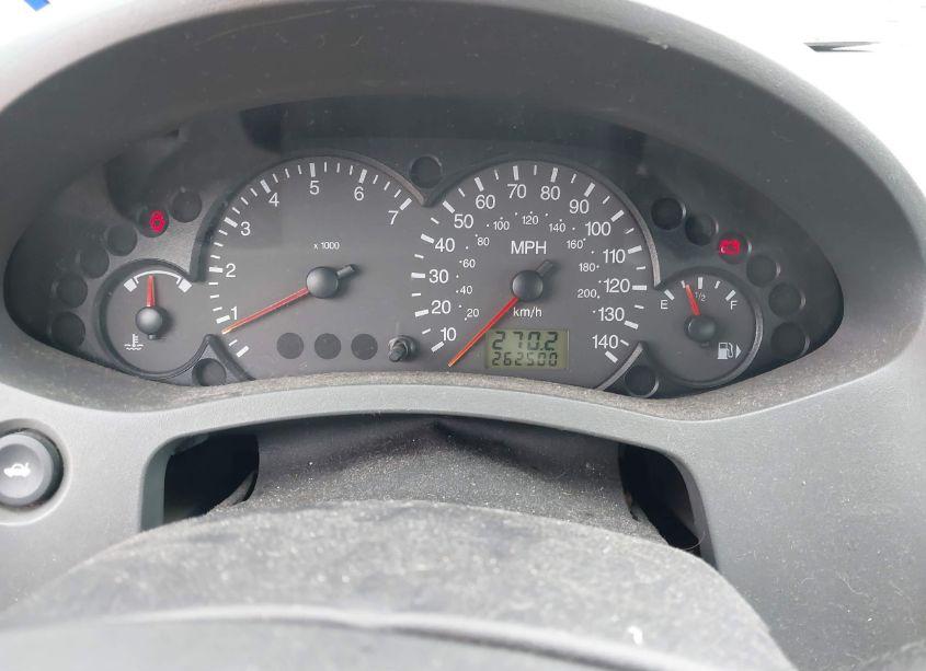 Photo 7 of 2005 Ford Focus ZX4 (VIN 1FAFP34N05W134949)