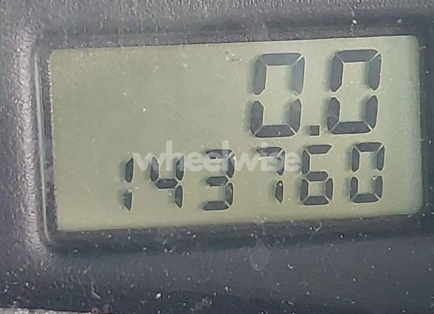 Photo 15 of 2005 Ford Focus ZX4 (VIN 1FAFP34N05W186288)