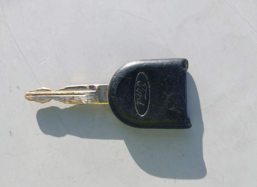 Photo 11 of 2006 Ford Focus ZX4 (VIN 1FAFP34N06W105016)