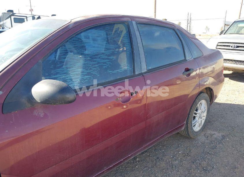 Photo 12 of 2006 Ford Focus ZX4 (VIN 1FAFP34N06W114041)