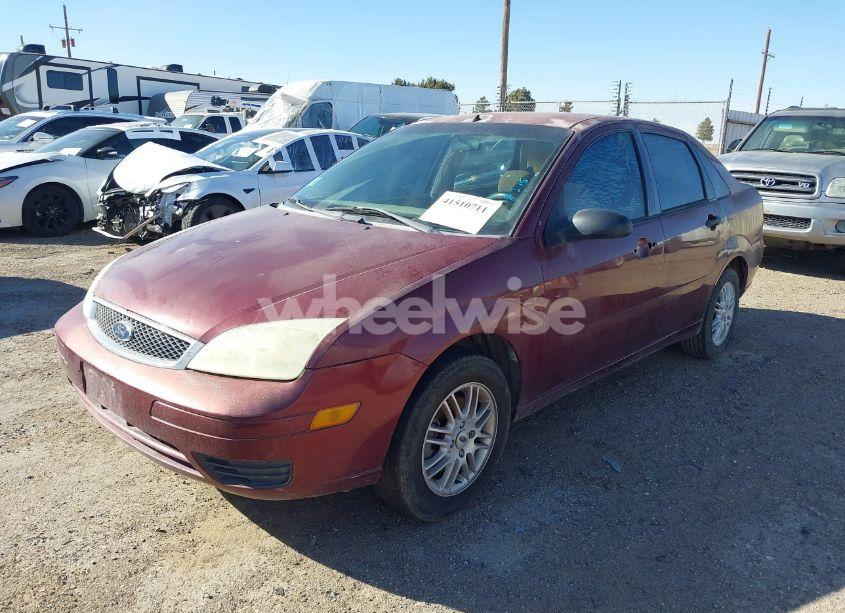 Photo 2 of 2006 Ford Focus ZX4 (VIN 1FAFP34N06W114041)