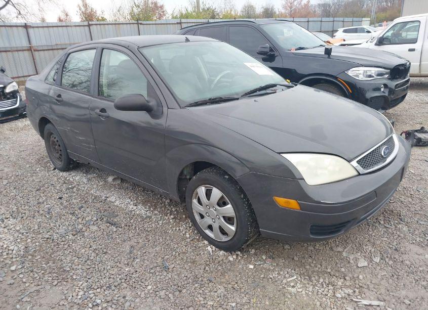 2006 Ford Focus ZX4 (VIN 1FAFP34N06W187863) main photo