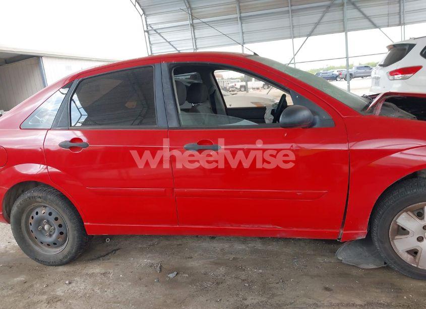 Photo 13 of 2007 Ford Focus S/SE/SES (VIN 1FAFP34N07W282022)