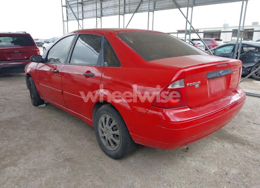 Photo 3 of 2007 Ford Focus S/SE/SES (VIN 1FAFP34N07W282022)