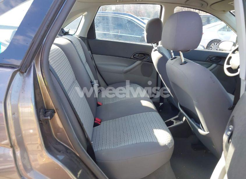 Photo 8 of 2007 Ford Focus S/SE/SES (VIN 1FAFP34N07W302480)