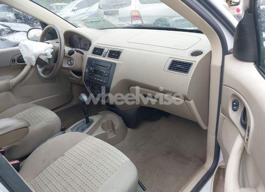 Photo 5 of 2006 Ford Focus ZX4 (VIN 1FAFP34N16W133505)