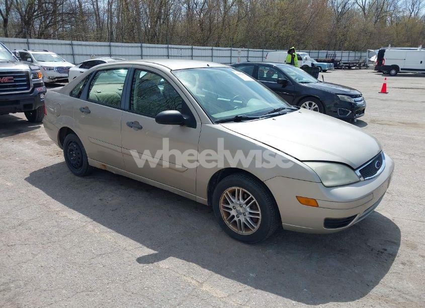 2007 Ford Focus S/SE/SES (VIN 1FAFP34N17W103292) main photo