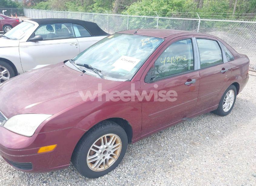 Photo 6 of 2007 Ford Focus S/SE/SES (VIN 1FAFP34N17W250308)