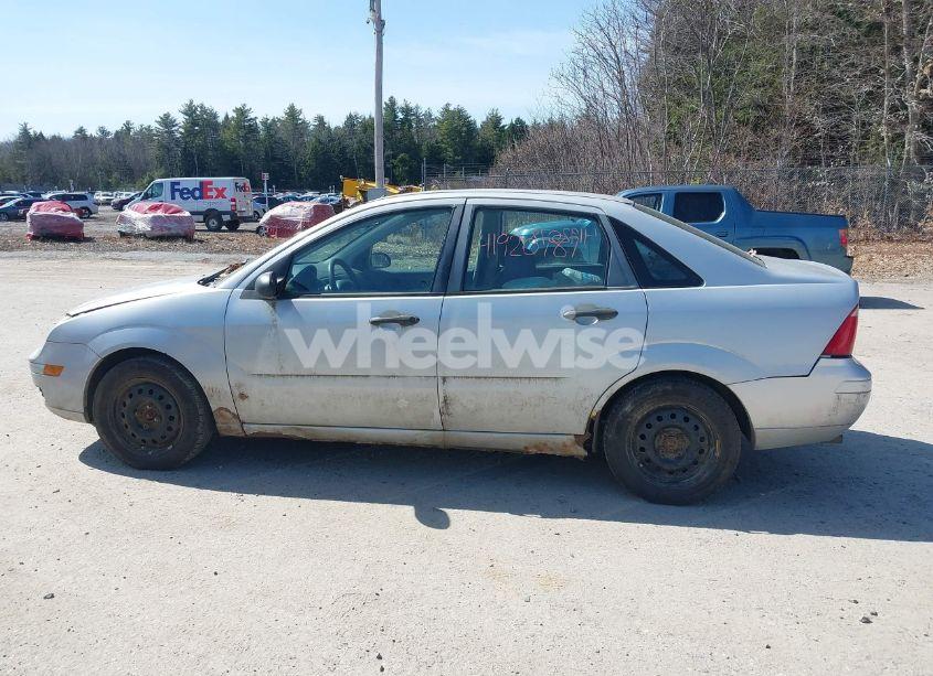 Photo 12 of 2007 Ford Focus S/SE/SES (VIN 1FAFP34N17W262927)