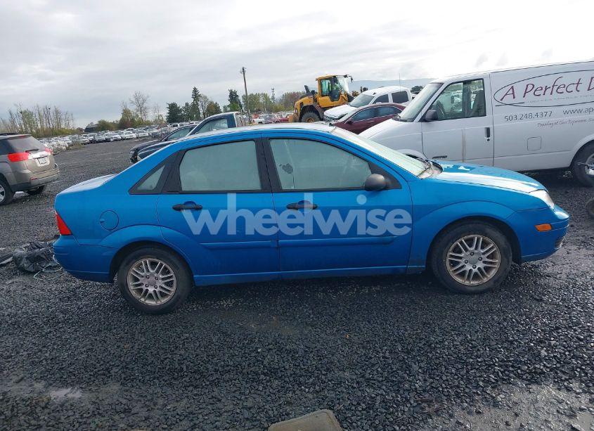 Photo 13 of 2007 Ford Focus S/SE/SES (VIN 1FAFP34N17W298004)