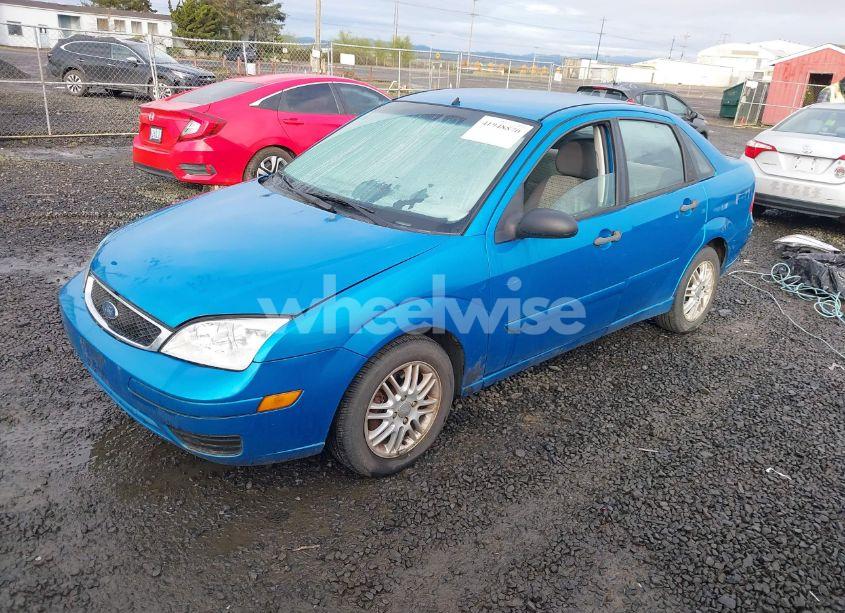 Photo 2 of 2007 Ford Focus S/SE/SES (VIN 1FAFP34N17W298004)