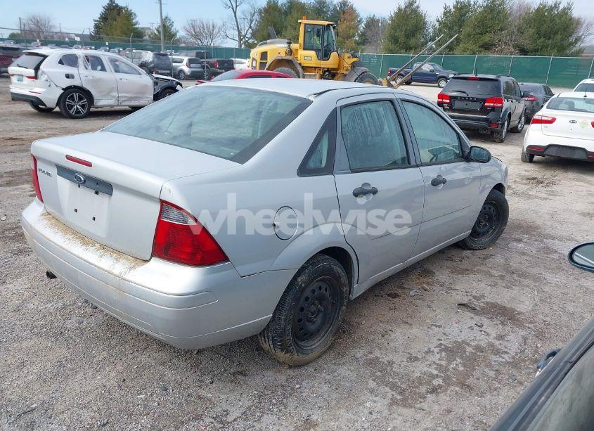 Photo 4 of 2007 Ford Focus S/SE/SES (VIN 1FAFP34N17W323306)