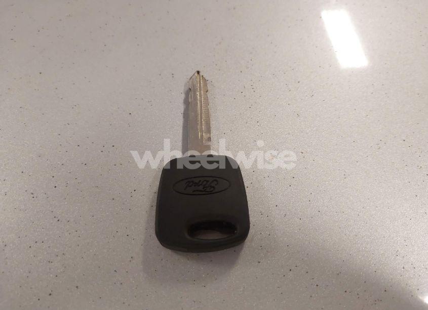 Photo 11 of 2005 Ford Focus ZX4 (VIN 1FAFP34N25W139215)