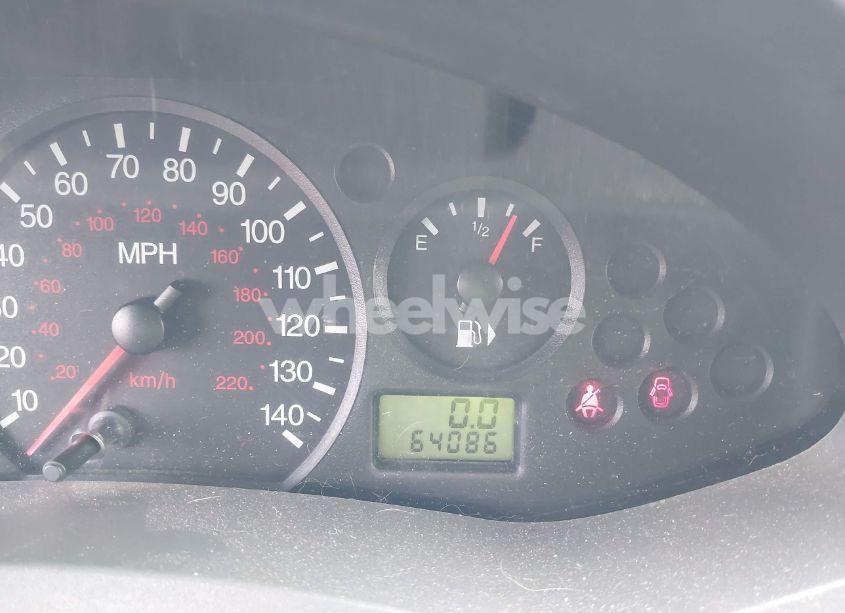 Photo 15 of 2005 Ford Focus ZX4 (VIN 1FAFP34N25W242327)