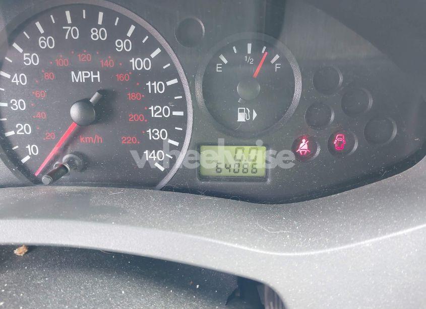 Photo 7 of 2005 Ford Focus ZX4 (VIN 1FAFP34N25W242327)