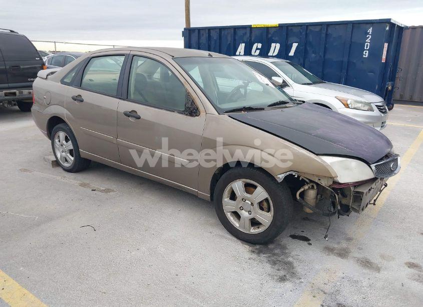 2005 Ford Focus ZX4 (VIN 1FAFP34N25W313591) main photo