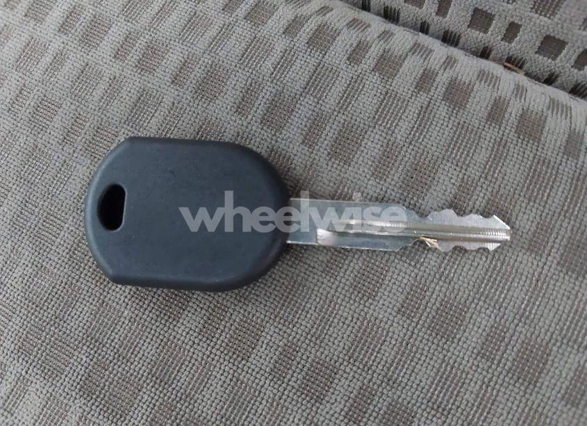 Photo 11 of 2005 Ford Focus ZX4 (VIN 1FAFP34N25W313591)