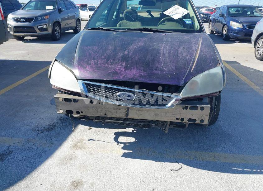 Photo 6 of 2005 Ford Focus ZX4 (VIN 1FAFP34N25W313591)