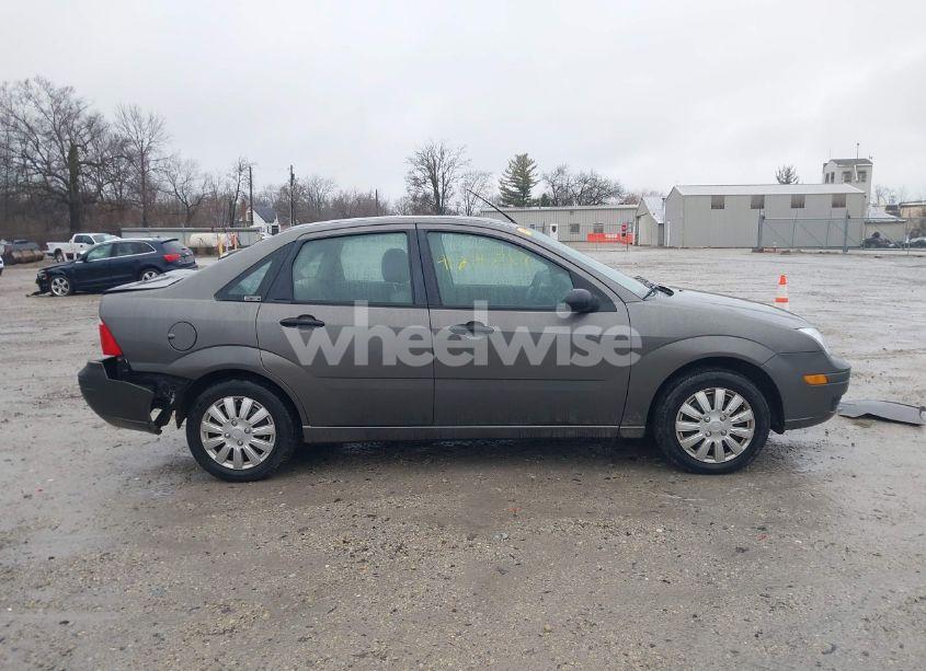 Photo 14 of 2006 Ford Focus ZX4 (VIN 1FAFP34N26W107463)
