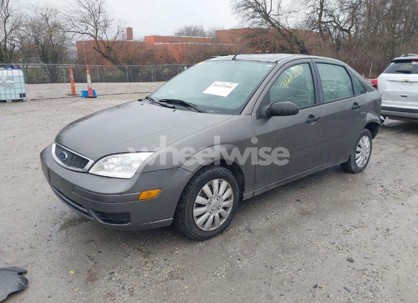 Photo 2 of 2006 Ford Focus ZX4 (VIN 1FAFP34N26W107463)